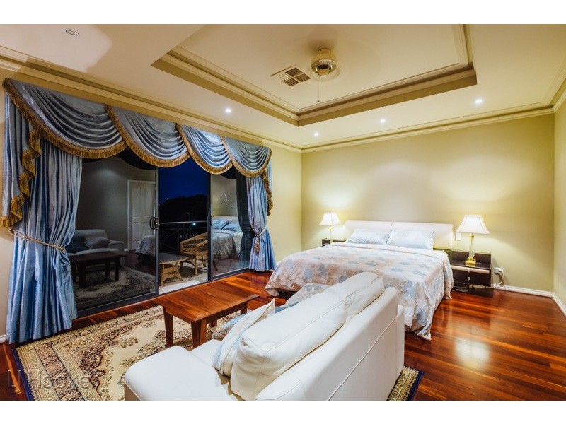 12 Jewell Lane, East Perth WA 6004