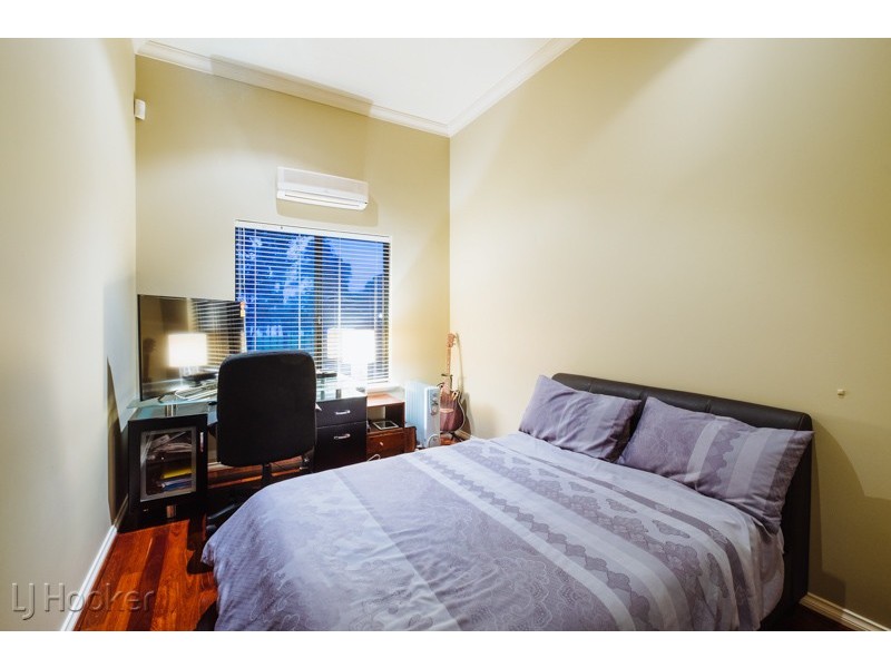 12 Jewell Lane, East Perth WA 6004