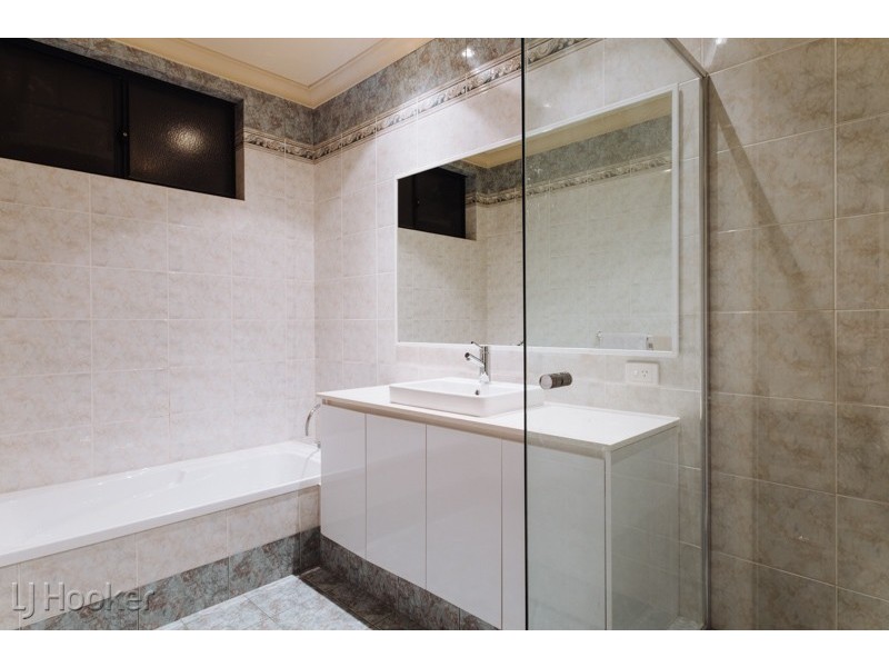 12 Jewell Lane, East Perth WA 6004