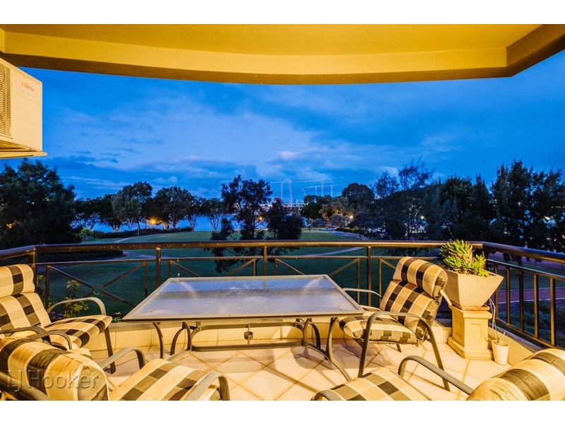 12 Jewell Lane, East Perth WA 6004