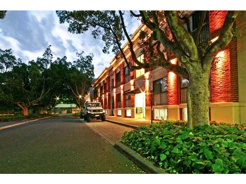 8/22 Saunders Street, East Perth WA 6004