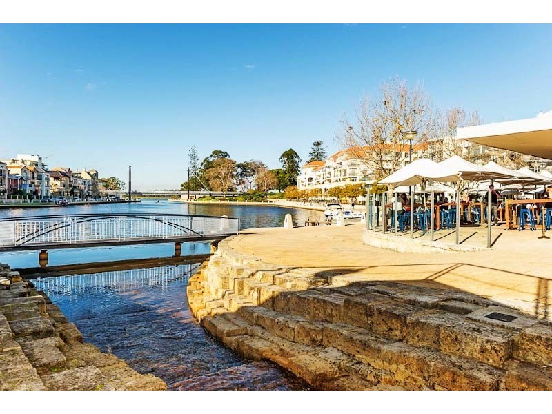 8/22 Saunders Street, East Perth WA 6004