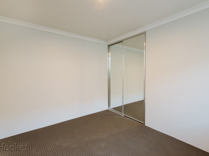 15 Bindarri Grove, Wandi WA 6167