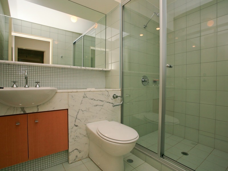 2/1 Henry Lawson Walk, East Perth WA 6004