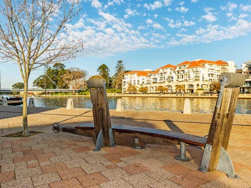 2/1 Henry Lawson Walk, East Perth WA 6004