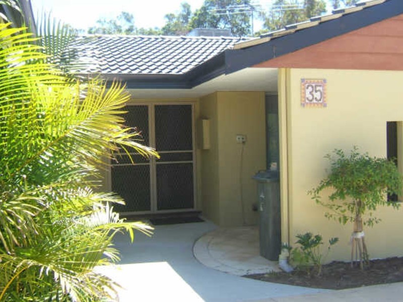 35 Goollelal Drive, Kingsley WA 6026