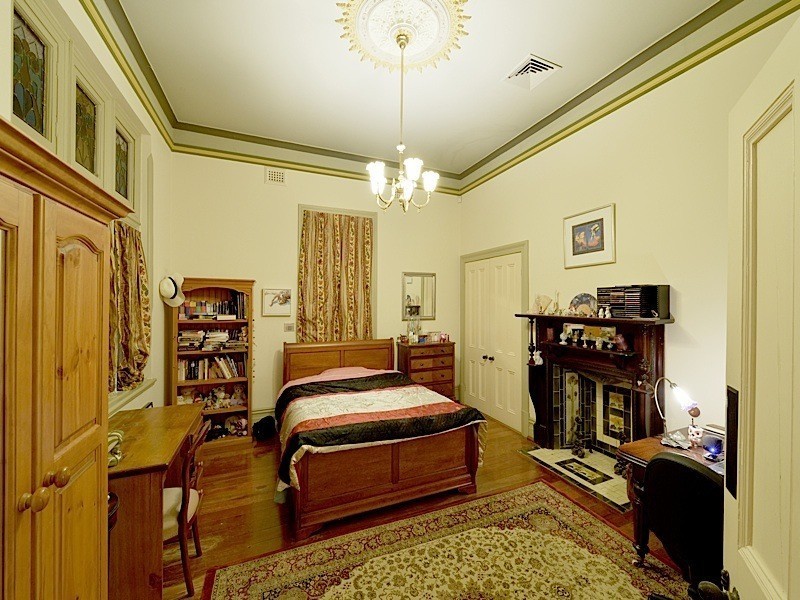 15 Throssell Street, Perth WA 6000