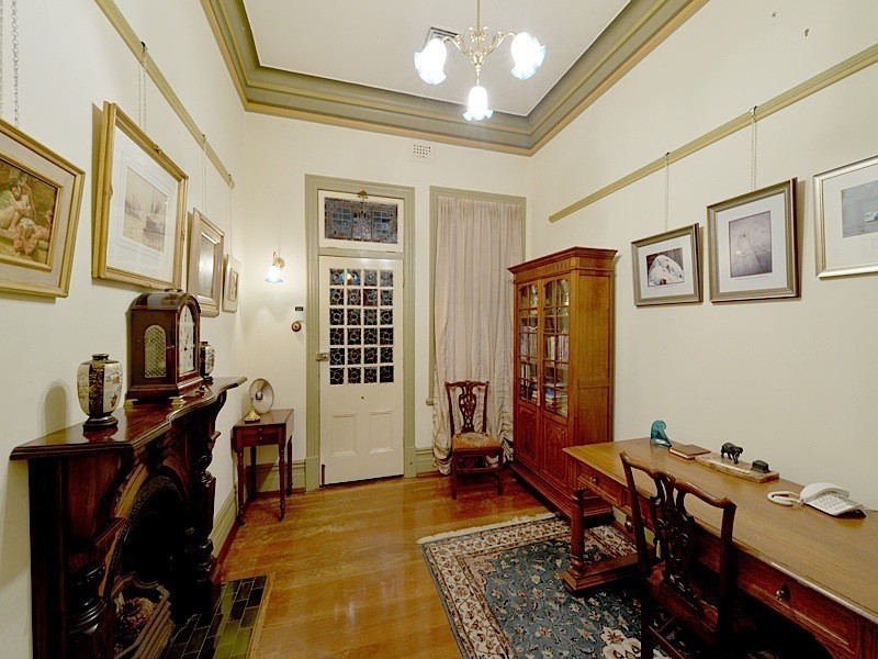 15 Throssell Street, Perth WA 6000