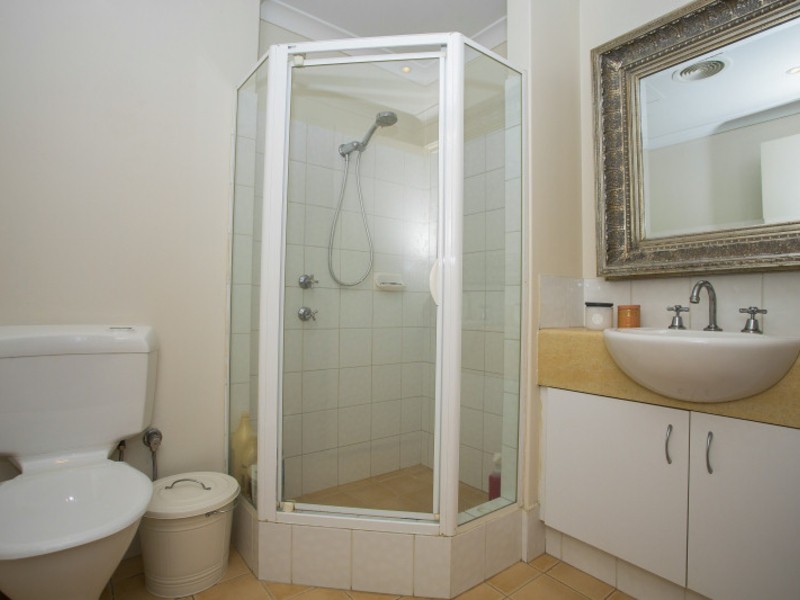 2/14 Forrest Avenue, East Perth WA 6004