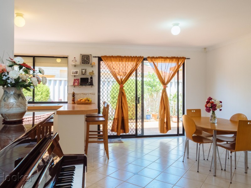 6 Meliador Court, Redcliffe WA 6104