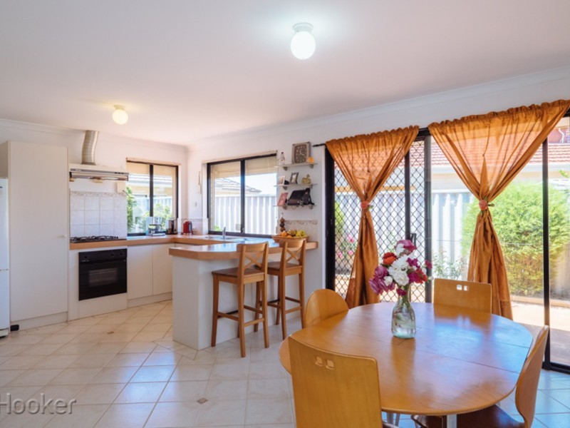 6 Meliador Court, Redcliffe WA 6104