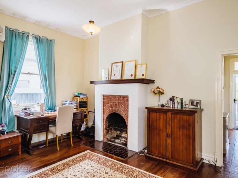 29 Hovia Terrace, Kensington WA 6151