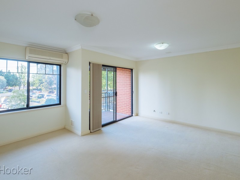27/7 Bronte Street, East Perth WA 6004
