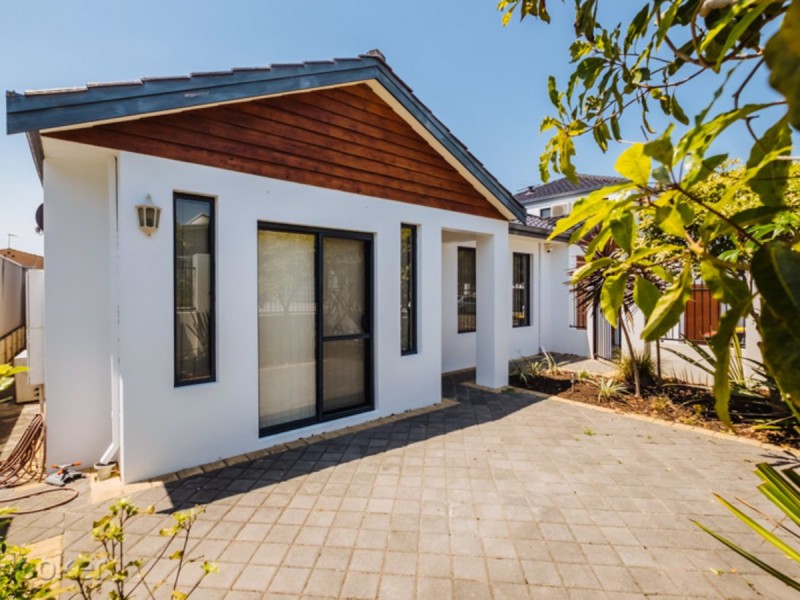 236 Ravenscar Street, Doubleview WA 6018