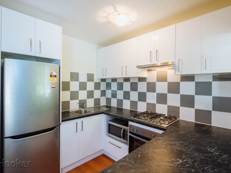 2 J/59 Tenth Avenue, Inglewood WA 6052