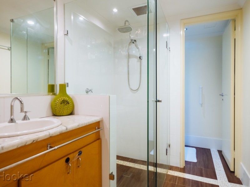 6/60-62 Henry Lawson Walk, East Perth WA 6004