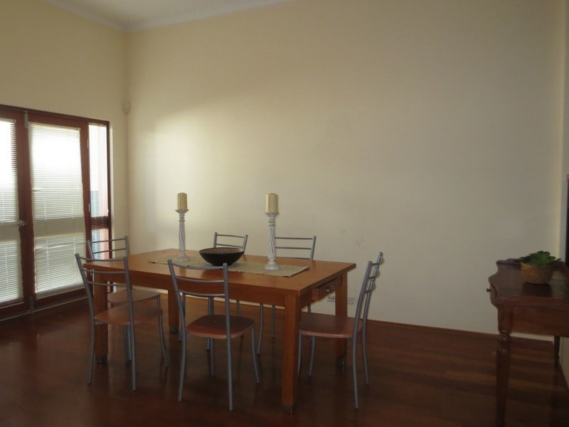 47B Trafalgar Road, East Perth WA 6004