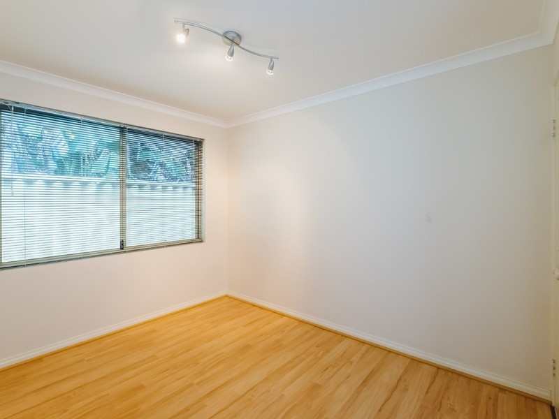 2/20 Shaw Road, Dianella WA 6059