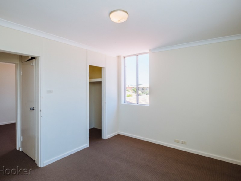 70/12 Wall Street, Maylands WA 6051