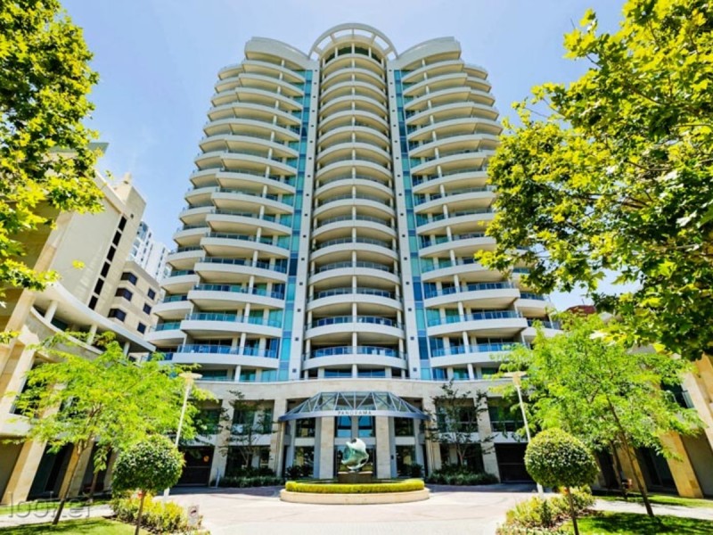 76/42 Terrace Road, East Perth WA 6004