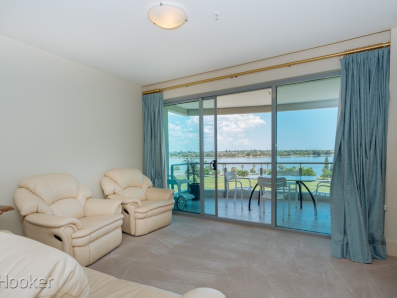 76/42 Terrace Road, East Perth WA 6004