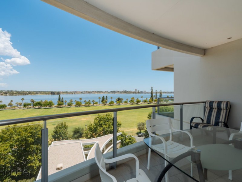 76/42 Terrace Road, East Perth WA 6004