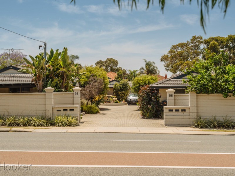 2/96 Green Street, Joondanna WA 6060