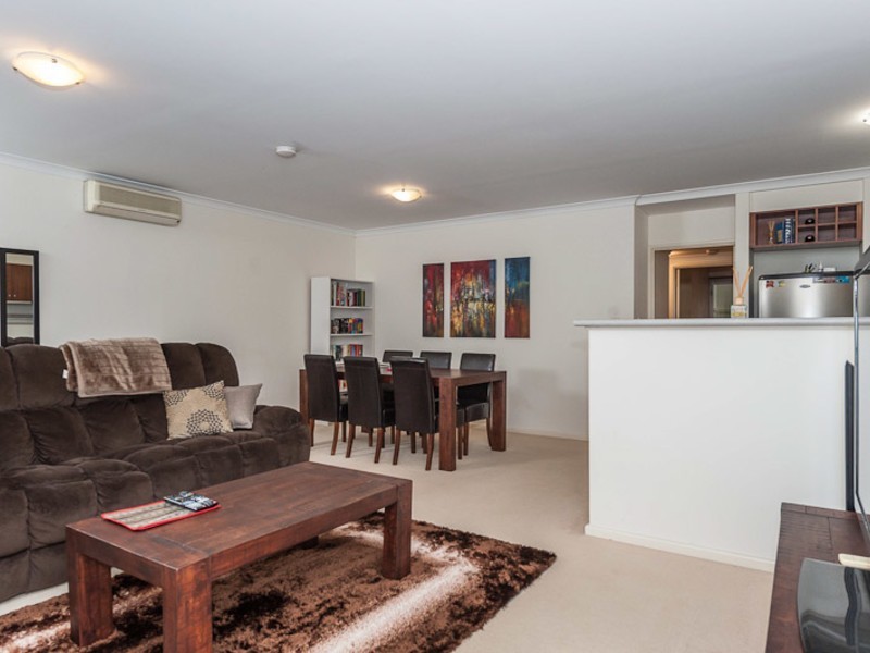 3/27 Eastbrook Terrace, East Perth WA 6004