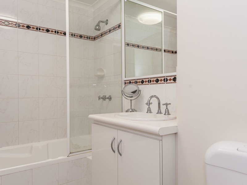 3/27 Eastbrook Terrace, East Perth WA 6004