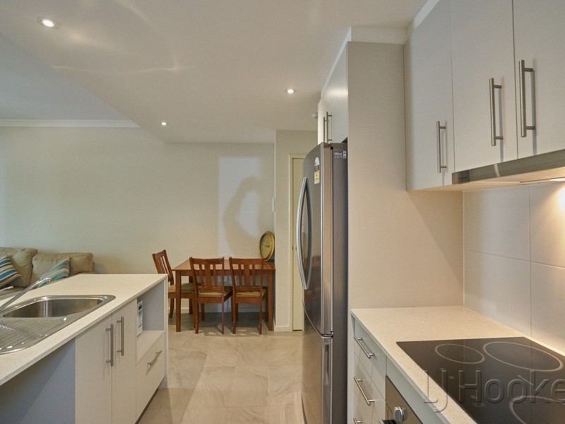 4/180 Stirling Street, Perth WA 6000