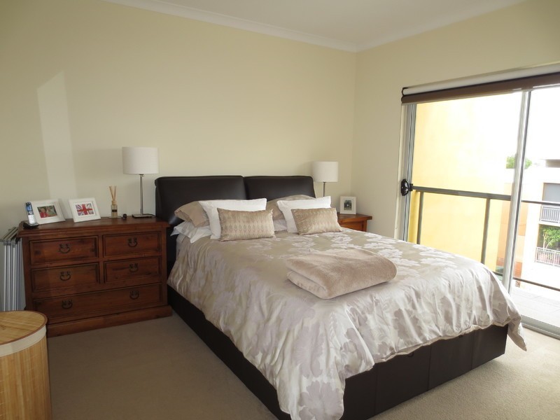 15/150 Stirling Street, Perth WA 6000