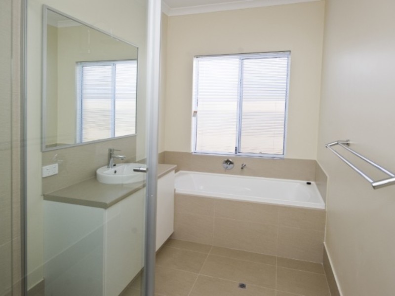 81B Moulden Avenue, Yokine WA 6060