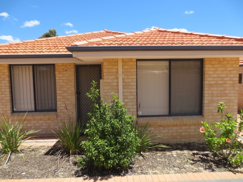 2/30 Eastdene Circle, Nollamara WA 6061