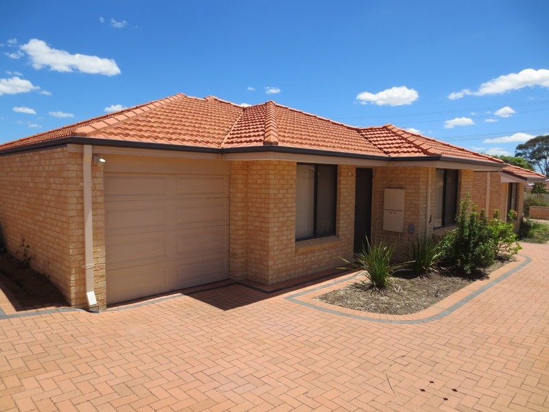 2/30 Eastdene Circle, Nollamara WA 6061