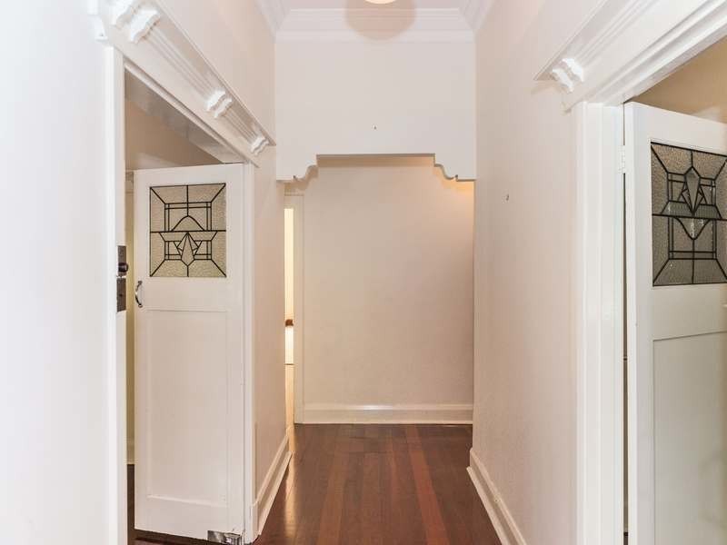 211 Ninth Avenue, Inglewood WA 6052