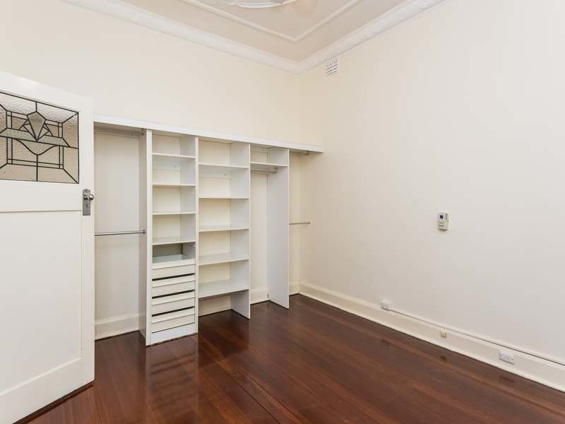 211 Ninth Avenue, Inglewood WA 6052