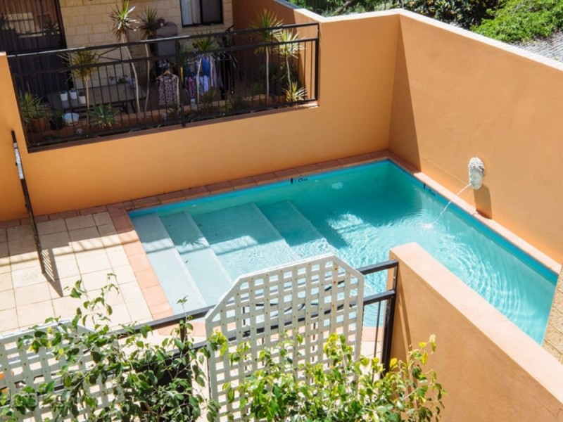 4/28 Bronte Street, East Perth WA 6004