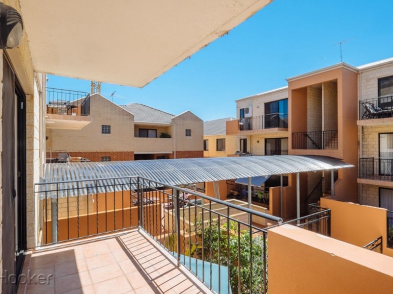 4/28 Bronte Street, East Perth WA 6004