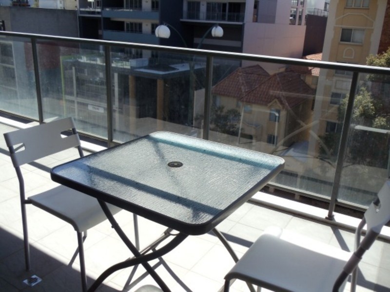 45/131 Adelaide Terrace, East Perth WA 6004