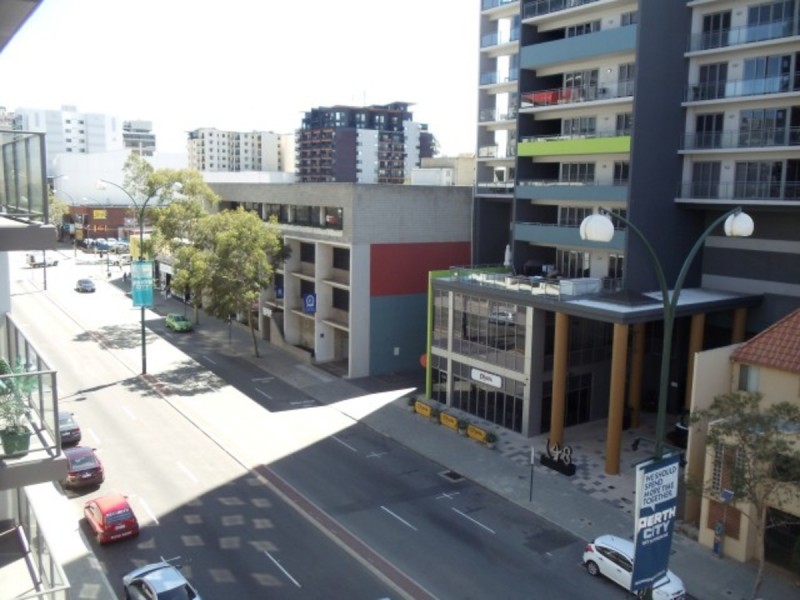 45/131 Adelaide Terrace, East Perth WA 6004