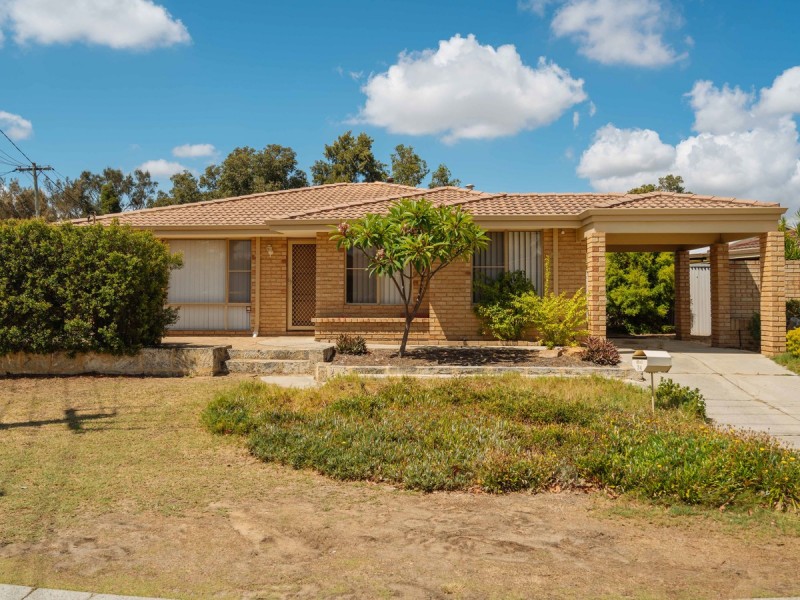 24 Maranon Crescent, Beechboro WA 6063