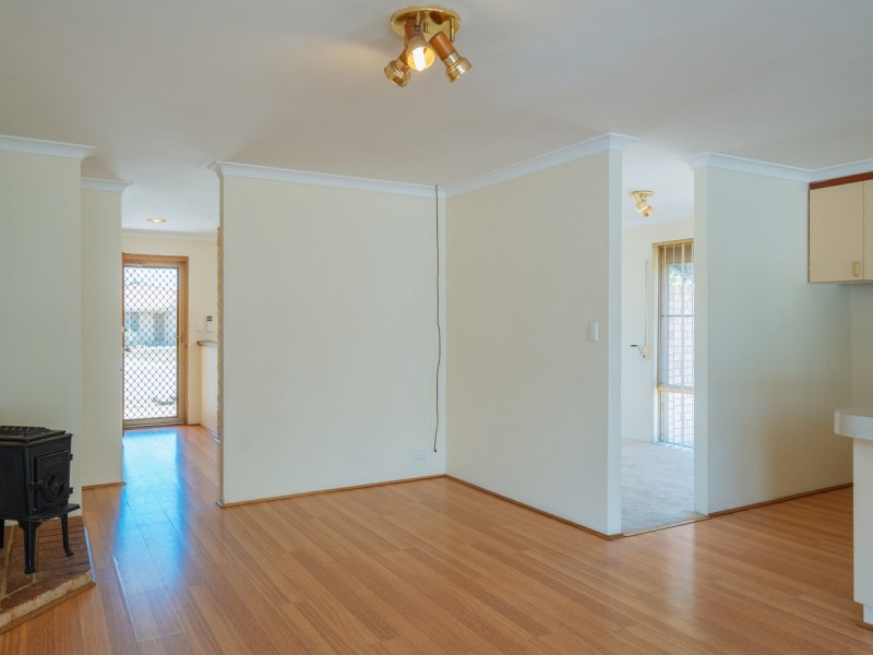24 Maranon Crescent, Beechboro WA 6063