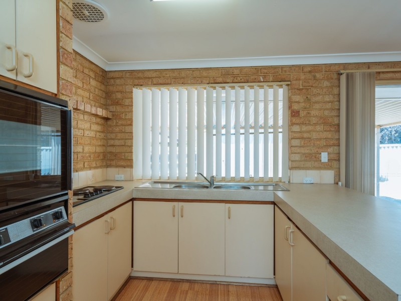 24 Maranon Crescent, Beechboro WA 6063