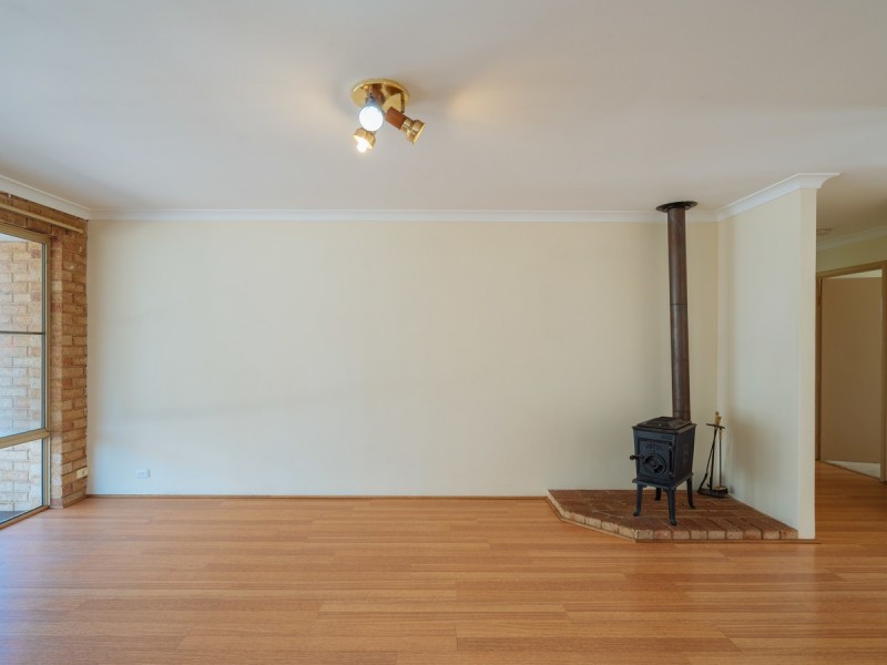 24 Maranon Crescent, Beechboro WA 6063