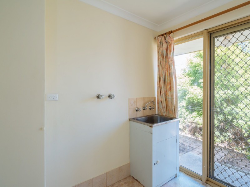 24 Maranon Crescent, Beechboro WA 6063