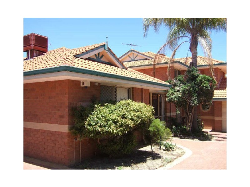2/6 Yarruk Street, Yokine WA 6060