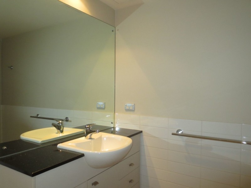 27/128 Adelaide Terrace, East Perth WA 6004