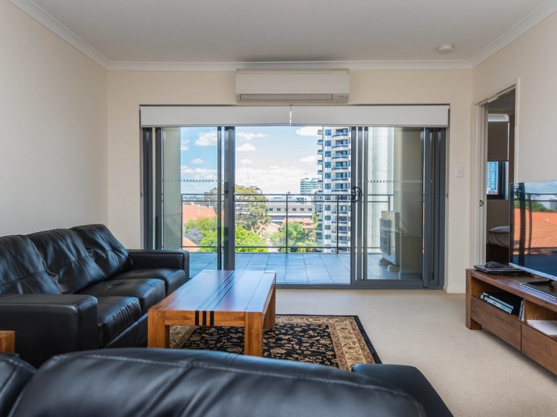 75/18 Wellington Street, East Perth WA 6004