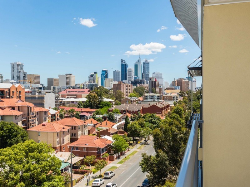 75/18 Wellington Street, East Perth WA 6004