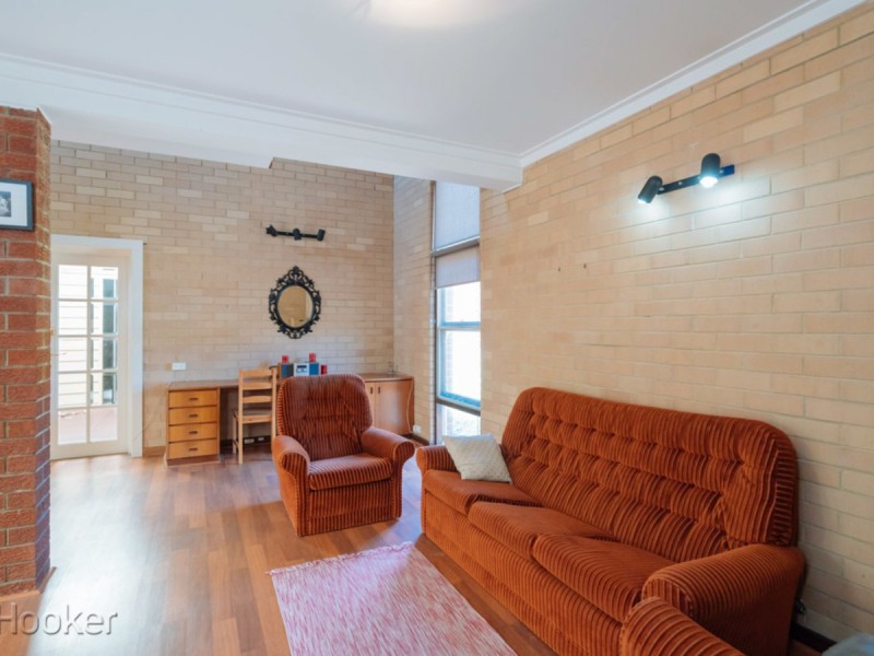 12 Goonang Road, City Beach WA 6015